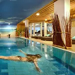 Neo Linde Esslingen 4*