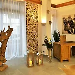 Neo Linde Esslingen 4*