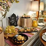 Hotel Neo Linde Esslingen 4*