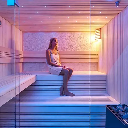 Neo Linde Esslingen 4* Эсслинген