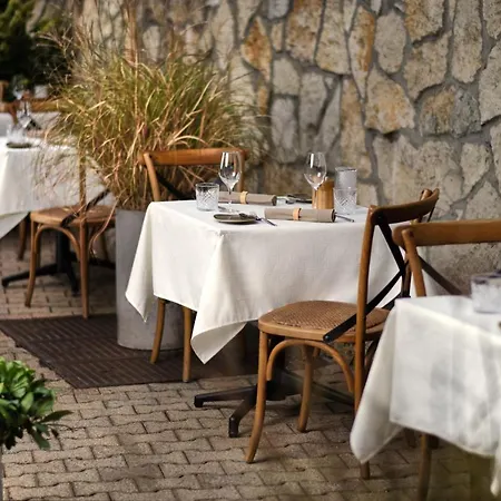 ホテル Neo Linde Esslingen 4*