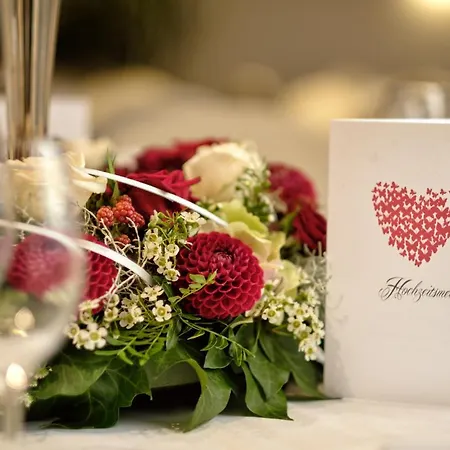 Neo Linde Esslingen 4*