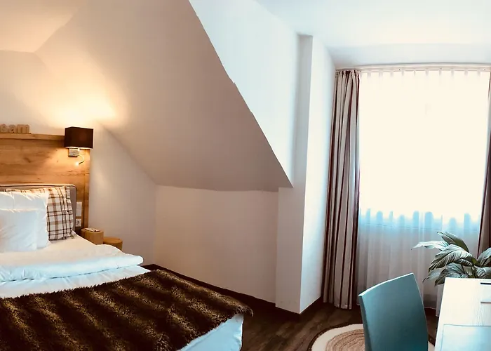 Hotel Neo Linde Esslingen 4*