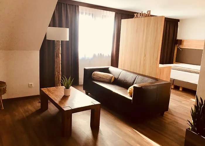 Hotel Neo Linde Esslingen 4*